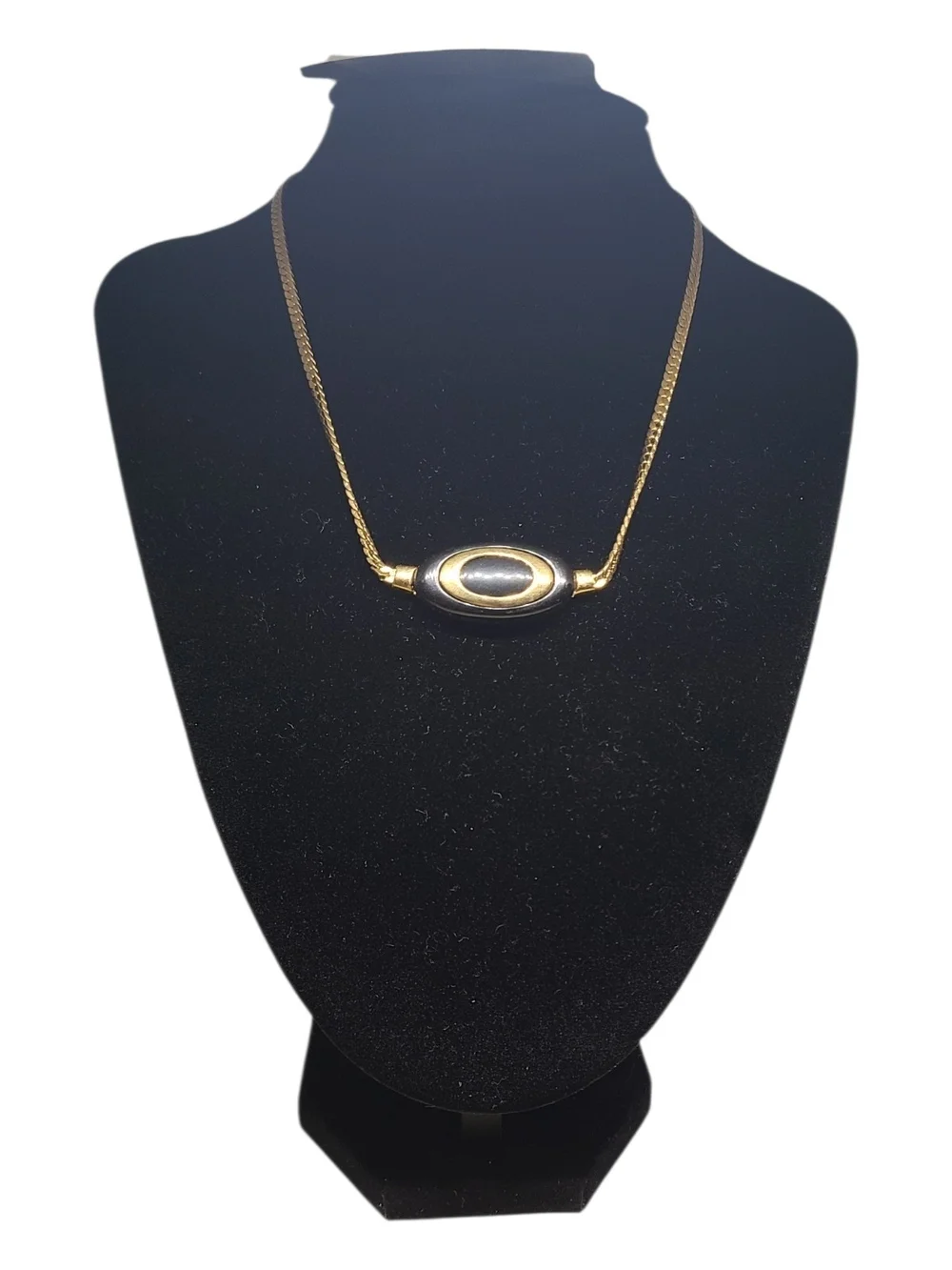 Vintage Crown Trifari Black Oval Focal Necklace MCM Gold Tone Signed